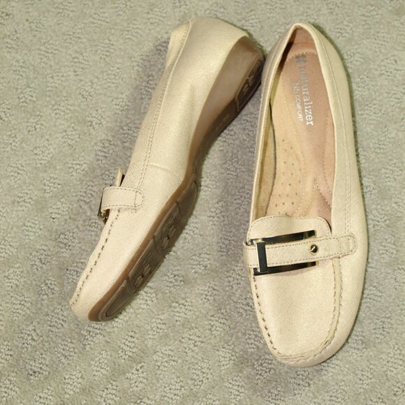 Naturalizer Gisella N5 Comfort Women's 7 Beige Gold Glitter Moccasin Loafers - Picture 1 of 6